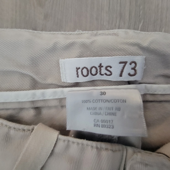 Roots 73 Khaki Pants - Picture 3 of 3